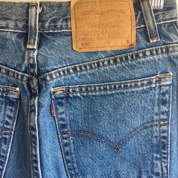 Levi’s 90’s High Waisted Vintage Red Tab 550 Jeans - Picture 6 of 8